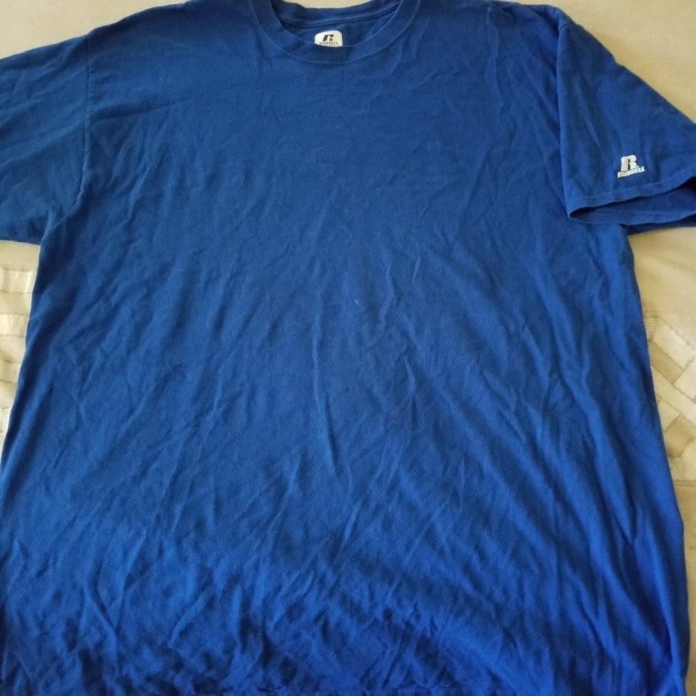 Men's New Russell T-Shirt with front pocket